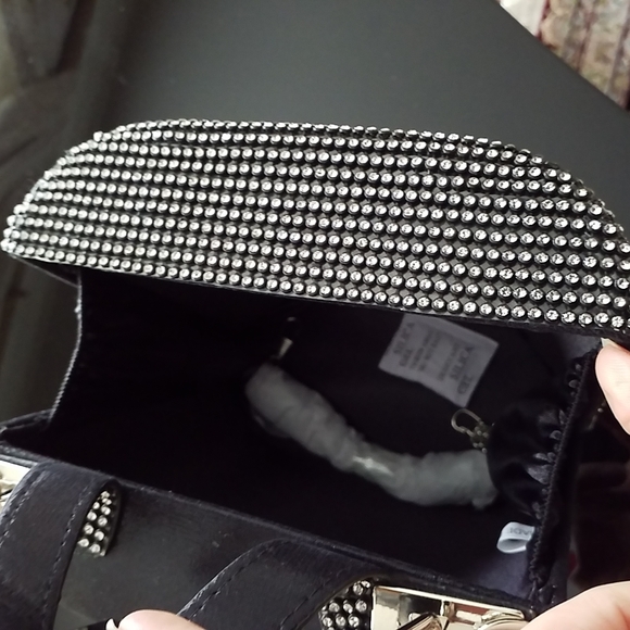 Alessia Rhinestone Bucket Bag Purse. NEW. Black w/ rhinestones, silver hardware. - Picture 15 of 16